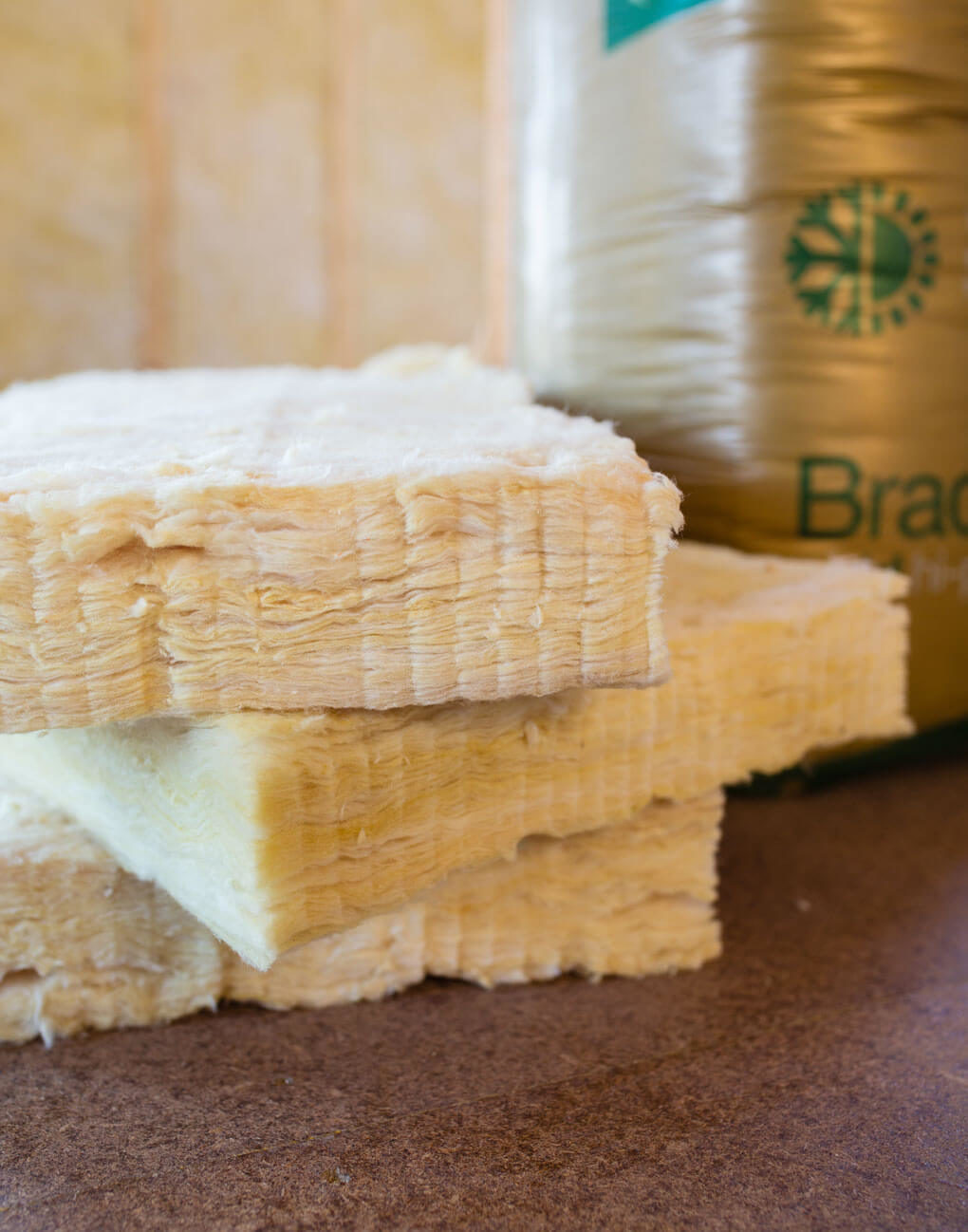 R2.0 Bradford Gold Hi-Performance Wall Insulation Batts